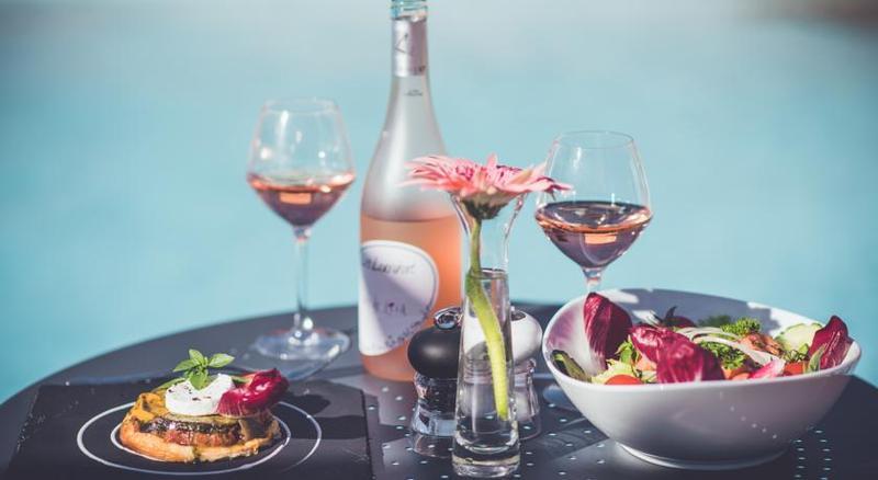 Domaine le Milos Appart'Hotel Castries Exterior foto