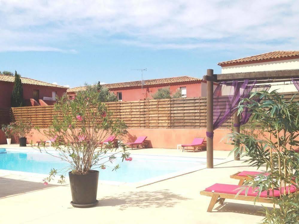 Domaine le Milos Appart'Hotel Castries Exterior foto