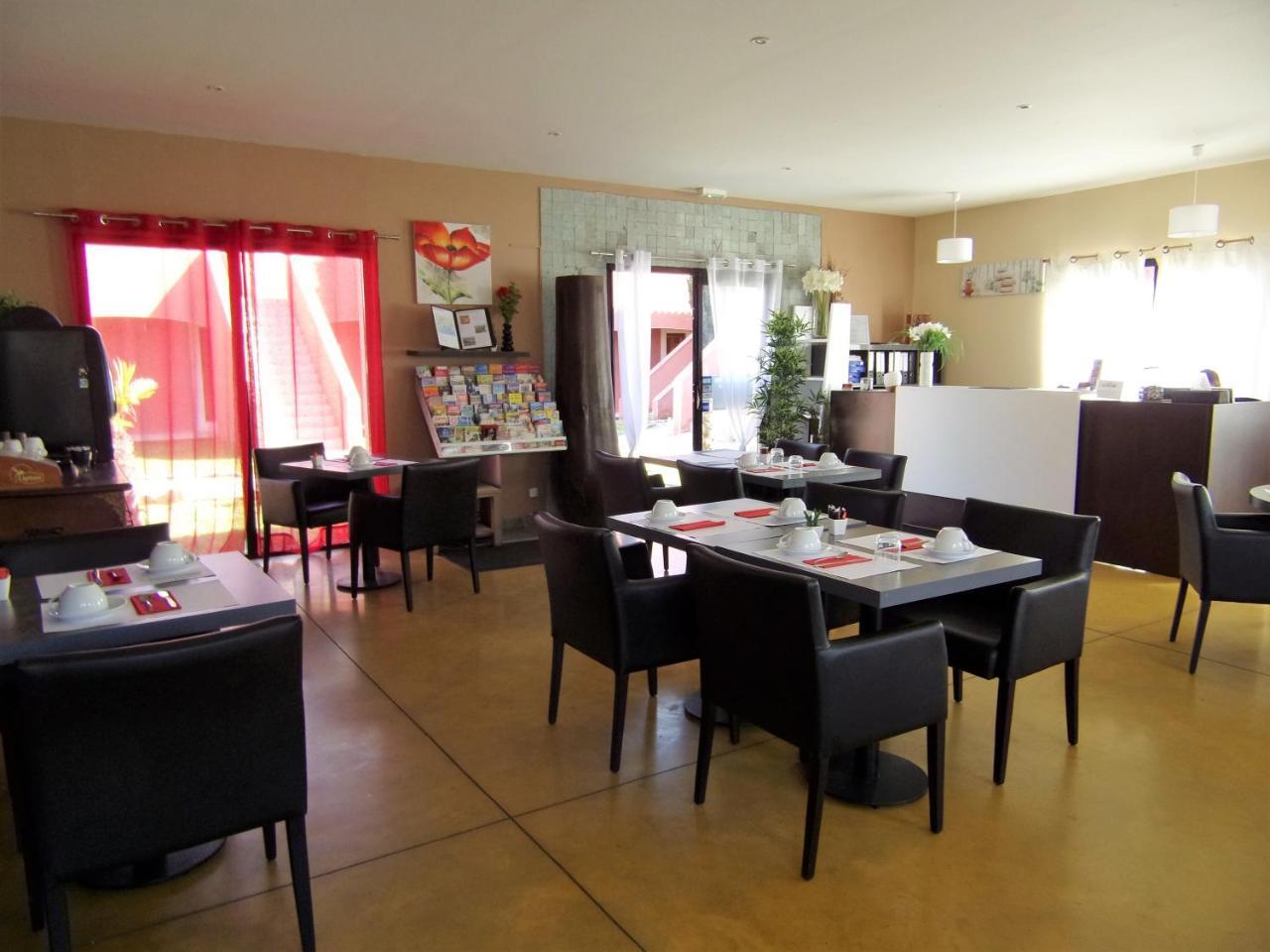 Domaine le Milos Appart'Hotel Castries Exterior foto